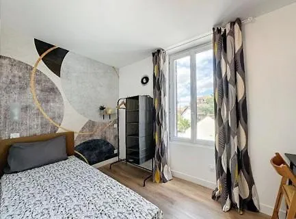 Apartament 5 Pers,40min Paris, Orly 20min, Disneyland 40min N1 Saint-Pierre-du-Perray
